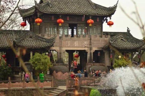 探讨热点话题,热议感觉自己很惨怎么办